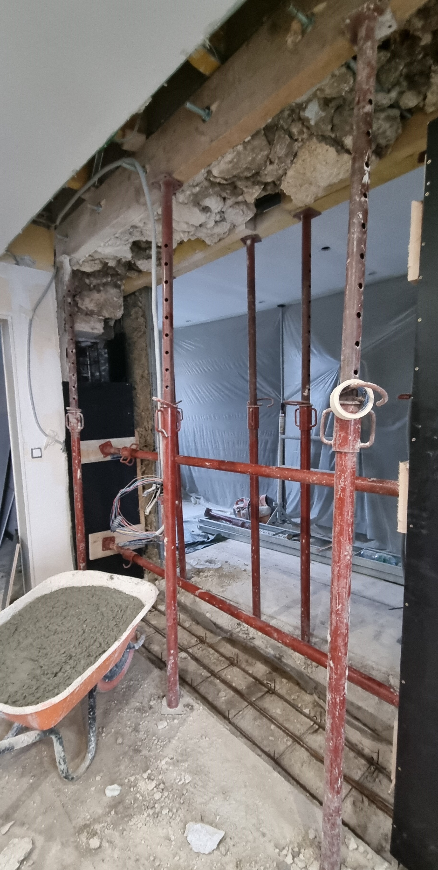 Ouverture d'un mur de refend intérieur en moellon/pierre 65cmep 