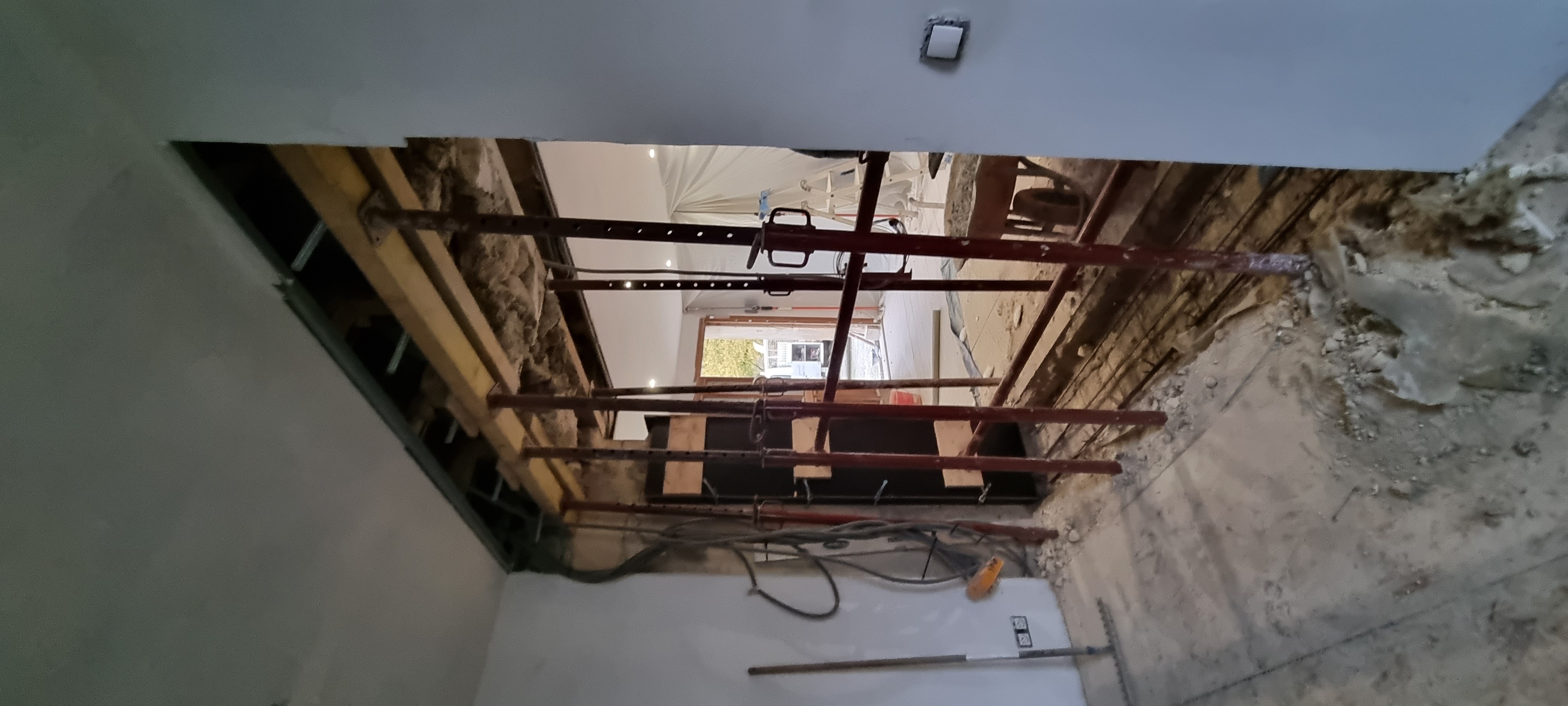 Ouverture d'un mur de refend intérieur en moellon/pierre 65cmep 