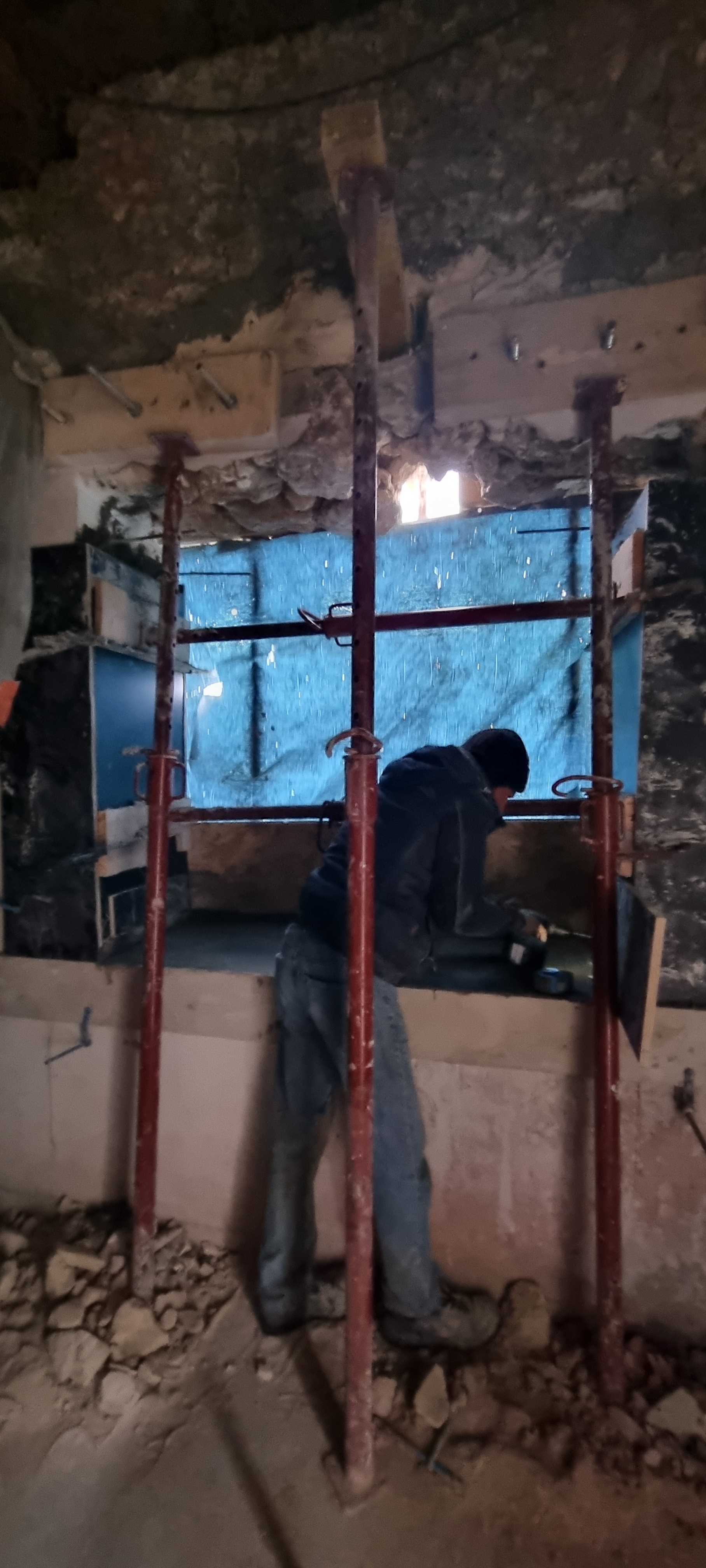 Ouverture mur en moellon placage pierre